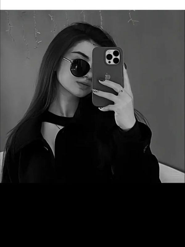 Attitude Instagram Captions for Mirror Selfie